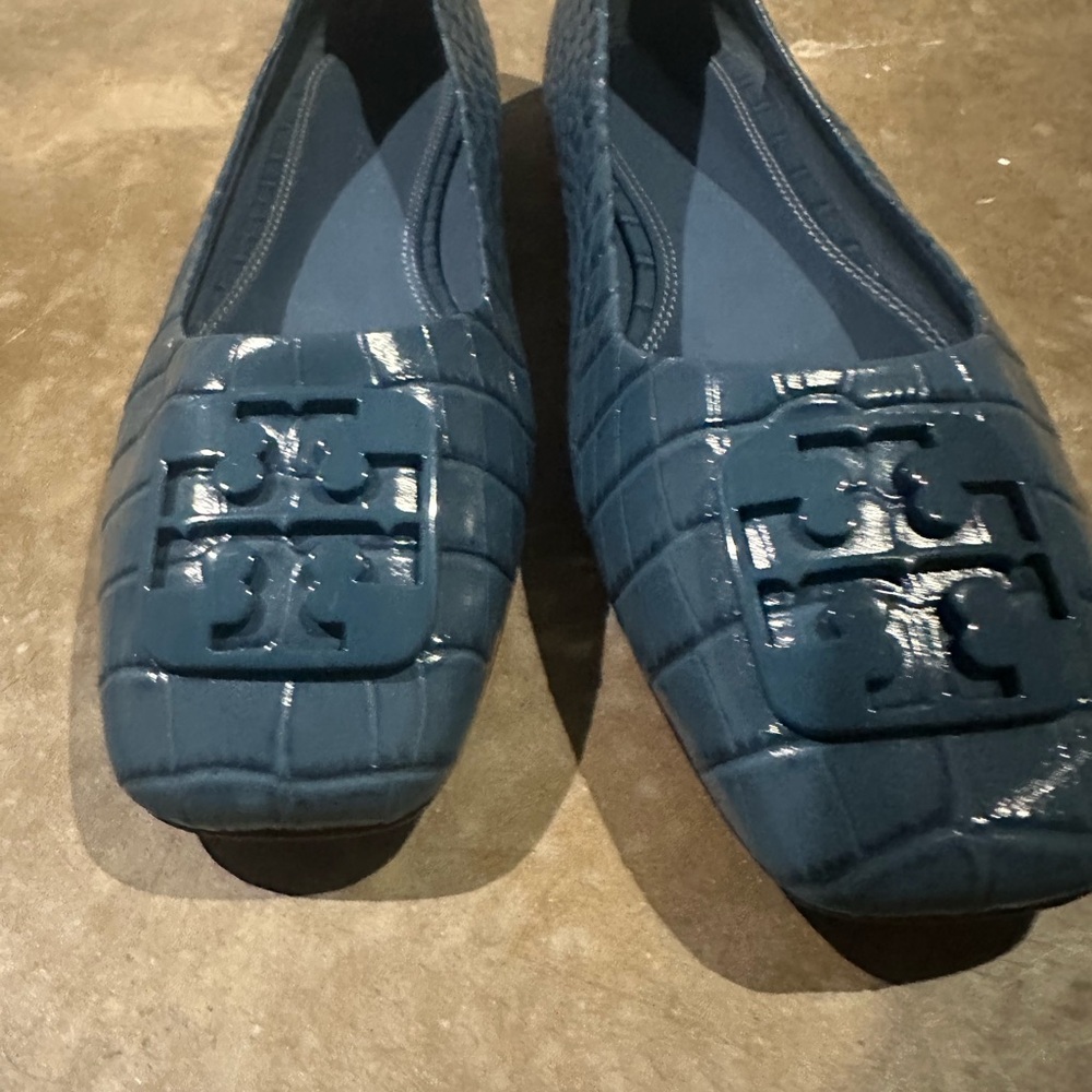 Tory Burch Blue Patent Leather Flats with Woven Design